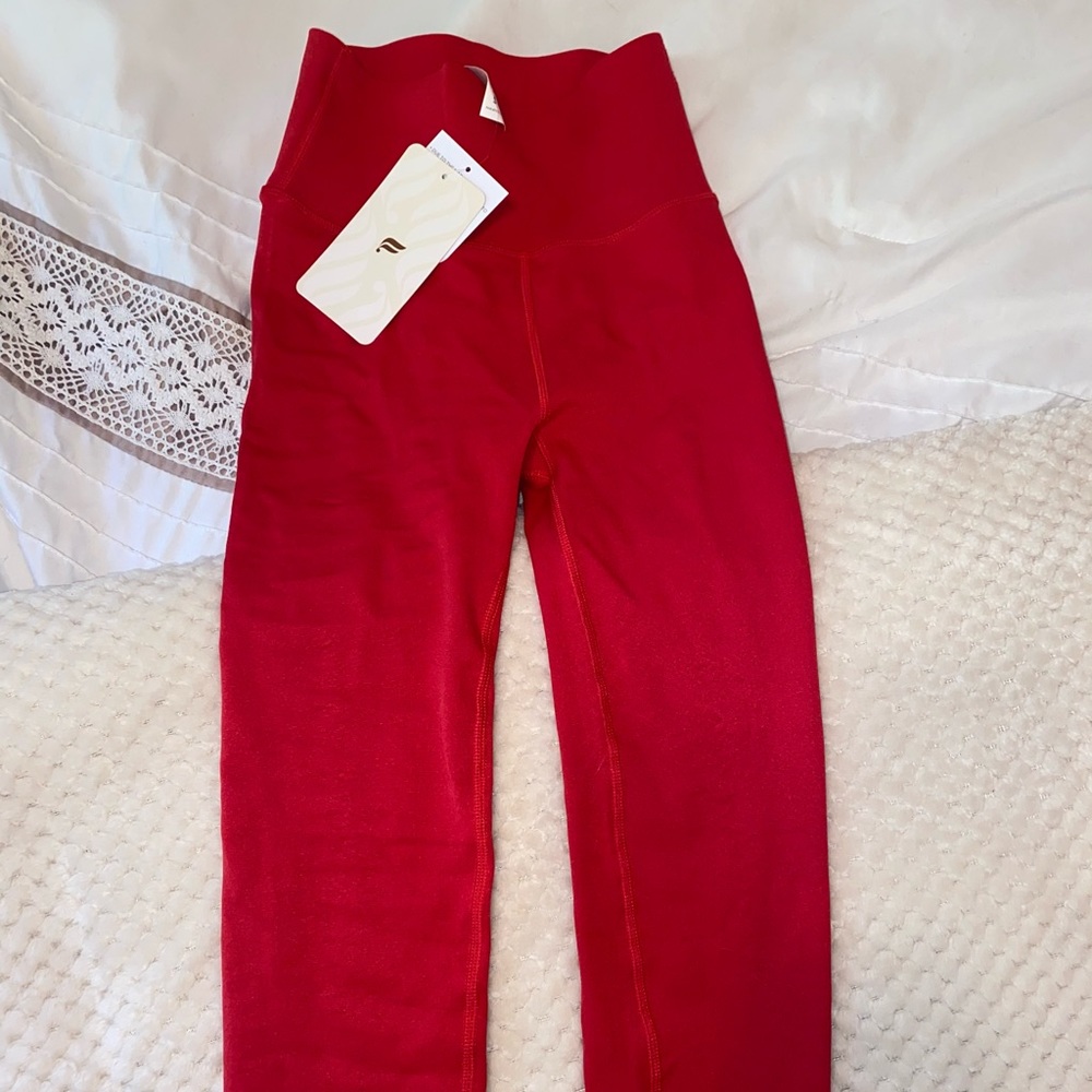Red fabletics leggings